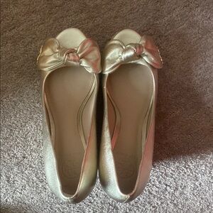 Tory Burch Gold Wedge Shoes with Elegant Bow